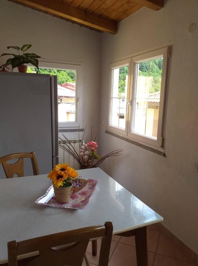 Rooms And Apartment Ambrozic Vremski Britof Exterior foto